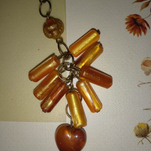 Dangling earrings like amber with pearly stones and brown heart, new