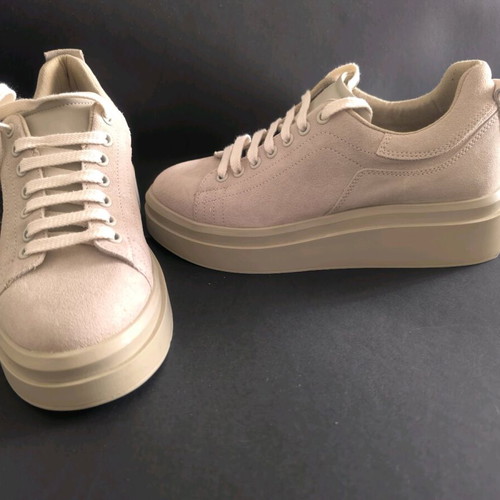 Zara Suede Sneakers new, beige, size 37