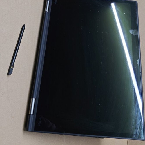Lenovo ThinkPad Yoga laptop-tablet with pen, used, 14" Full HD touchscreen