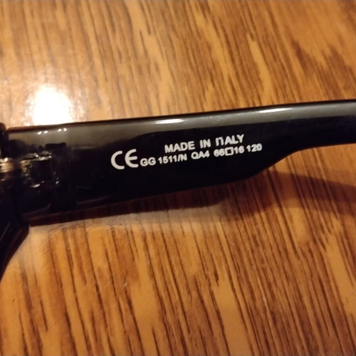 Sunglasses like new, black