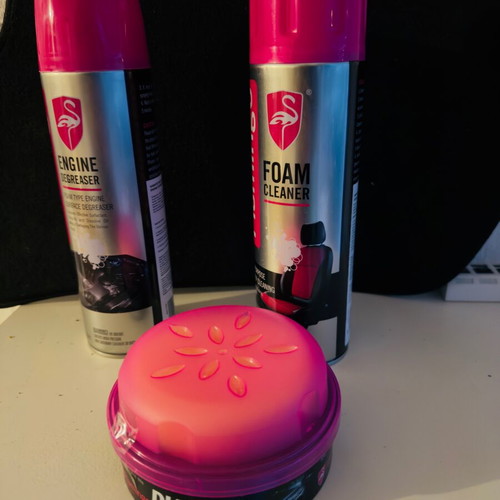 Flamingo Car Cleaning Set like new, 3 products