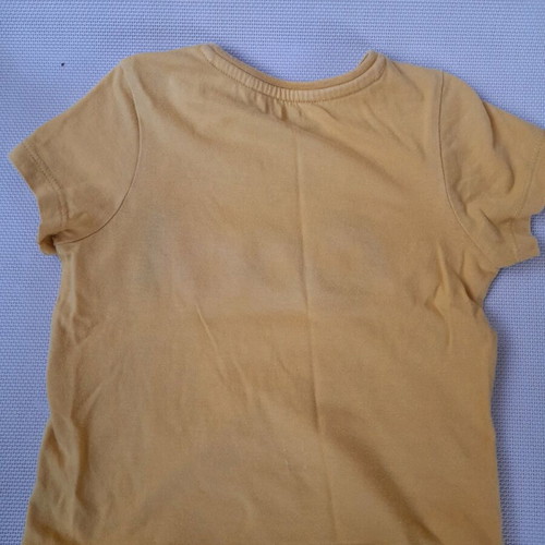 Children's summer t-shirt yellow used, size 23 months
