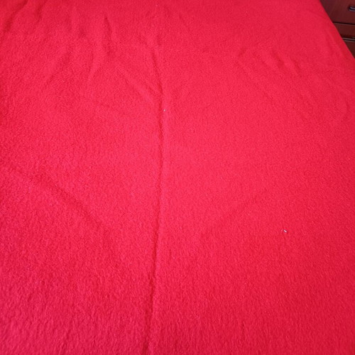 Wool Blanket like new, red with fringes 180x210 cm