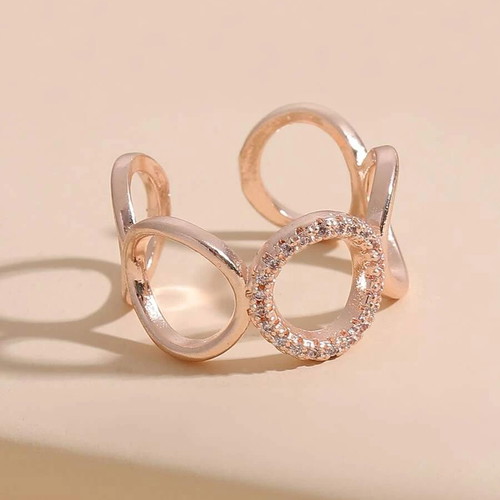 Ring rose gold with zircon and circles new