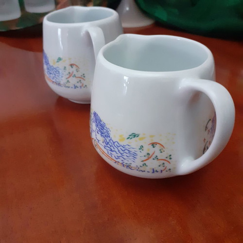 Porcelain milk jugs with Stathopoulos imprint, like new, set of 2