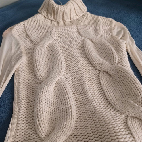 Naf Naf women's sweater like new, beige with transparent sleeves and back