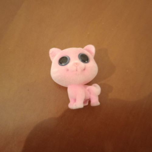 Pink Flocked Pocket Cat Figure like new with Large Eyes