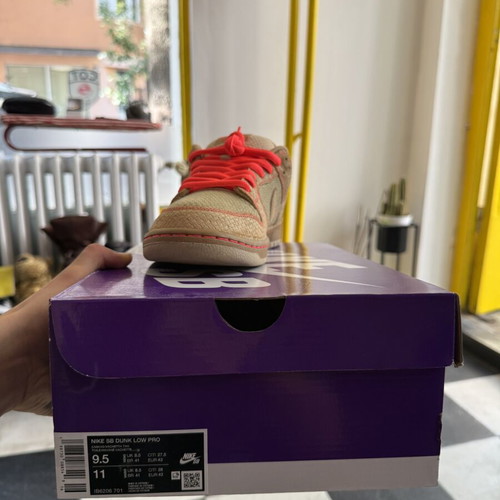 Nike Dunk SB Som Tum sneakers, beige, size 42.5