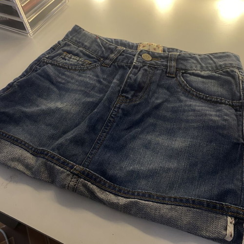Skirt like new, blue, size 134 cm for 9 years old