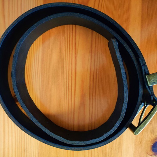 Staff leather belt new, dark brown with stud design and gold buckle
