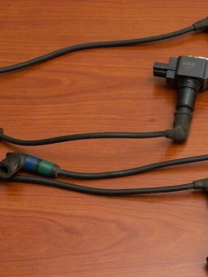 Πολλαπλασιαστές NGK U5093 για Mazda RX-8 μεταχειρισμένοι, σετ 4 τεμαχίων