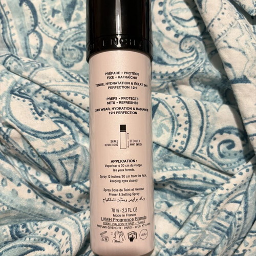 Givenchy Prisme Libre Prep and Set Glow Mist used SPF 45
