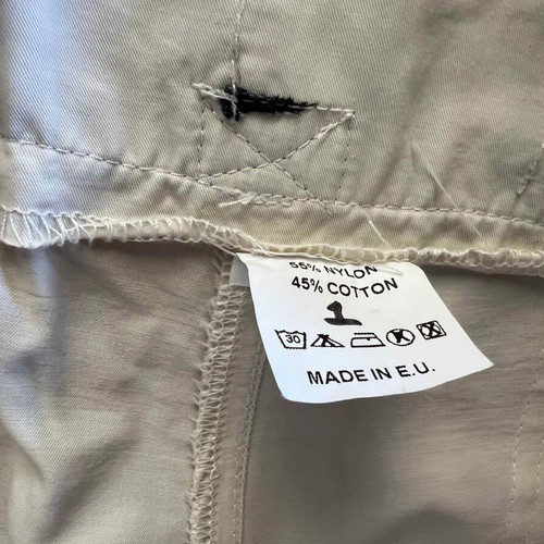 Beige straight-leg cargo pants with satin pockets like new, size S
