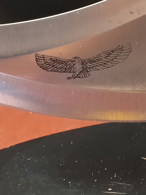 Alien decorative knife like new with eagle base