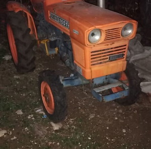 ΤΡΑΚΤΕΡ ΣΕ ΚΑΛΗ ΚΑΤΑΣΤΑΣΗ