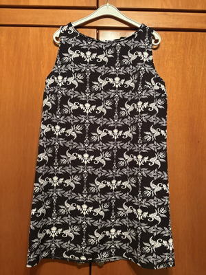 Summer women's dress like new, black and white, size M