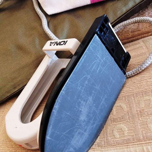 Iona vintage folding travel iron with original case and UK plug