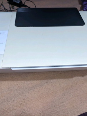 HP Deskjet 1510 all-in-one like new, printer and scanner