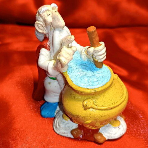 Panoramix figure used, 7.5cm, 1995 druid character