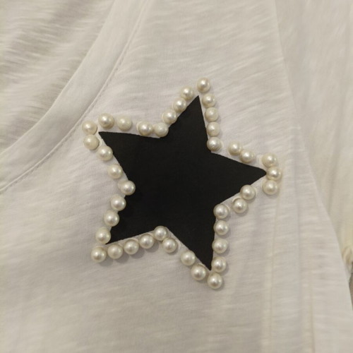 Nooboss Collection white T-shirt with stars and pearls used, size M/L
