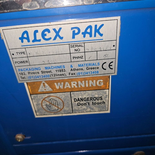 Semi-automatic strapping machine for box binding like new