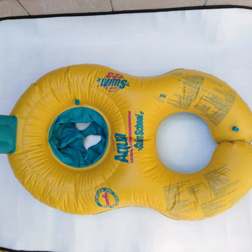 Inflatable floating seat like new