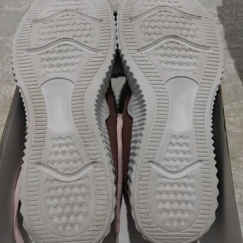 Level Anatomic women's athletic shoes size 39 pink like new