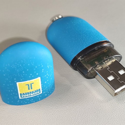 USB Stick Tachydromiko Tamieftirio 2008 like new with magnetic case