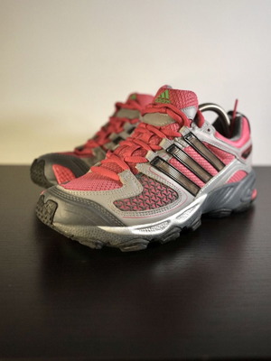 Adidas Response Trail sneakers women's size US 8.5 like new, pink and grey