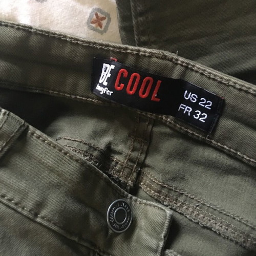 Olive pants small like new