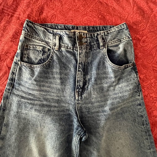 Karavan jeans size 28 like new, worn 2-3 times
