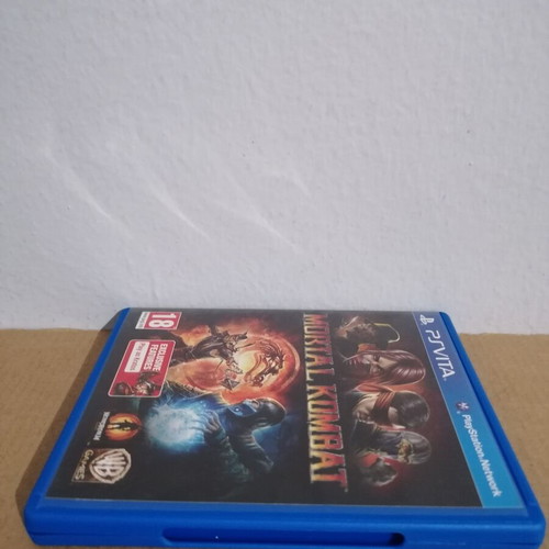 Mortal Kombat PS Vita case and cover used, no game included