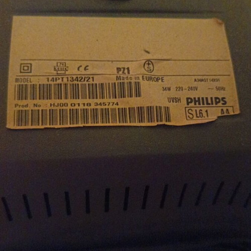 Television 14" with decoder, 2 remotes and wall mount used