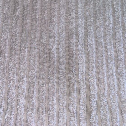 Cotton quilt for large bed, pale pink, striped with fringes