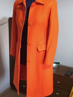 Raxevsky Orange Wool Coat like new, Medium size