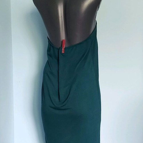 Gina Tricot Dress like new with built-in metal necklace decoration