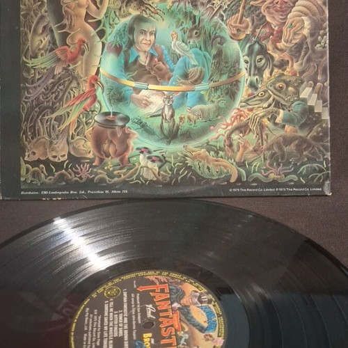 Elton John Captain Fantastic vinyl record like new