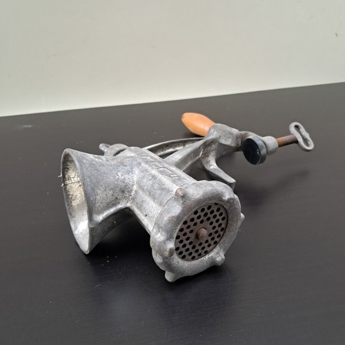 Vintage Meat Grinder like new