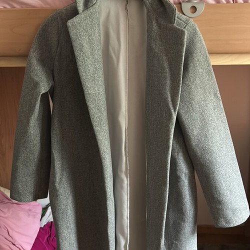 Gray long coat with pockets like new