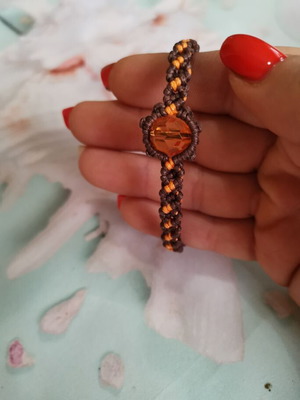 Brindle Color bracelet new with artificial macrame and bead