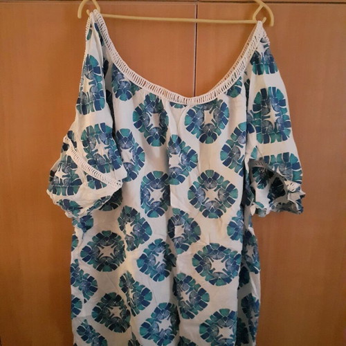 Caftan like new, summer short tunic, white and blue
