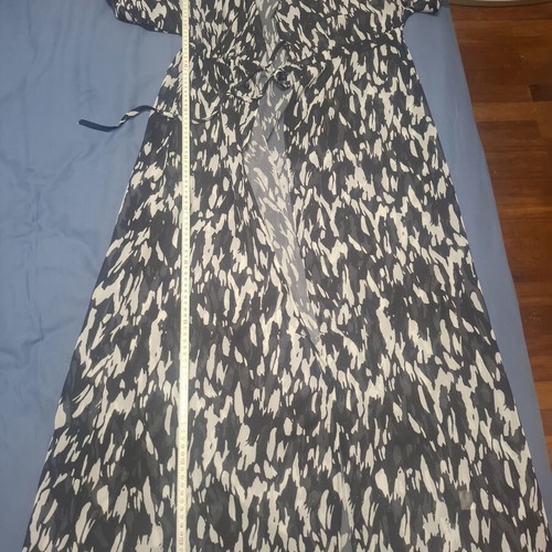 Long Sheer Kimono Robe black and white, like new