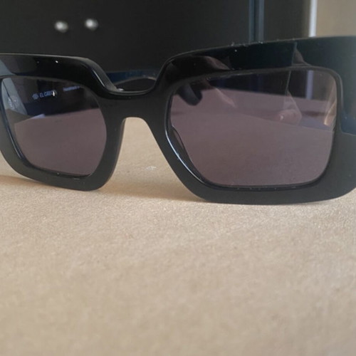 Square sunglasses El Greco like new, black