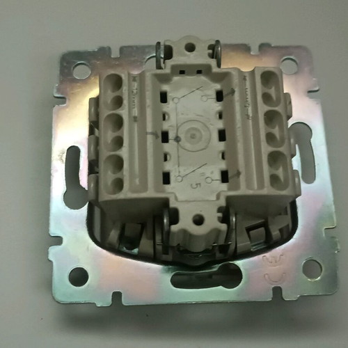 Διακόπτης Legrand Valena Ρολλων Aluminium σαν καινούργιο