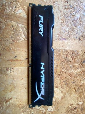 Kingston DDR3 4GB RAM 1600MHz σαν καινούργιο