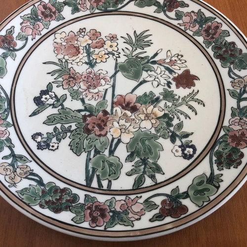 Decorative plates used, set of 6, 18cm diameter