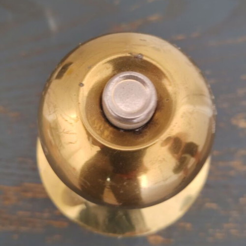 Round door knob with rosette, lock and cylinder, like new