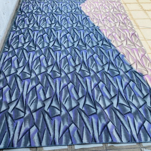 Unused anti-slip carpet rug, 3x2 meters