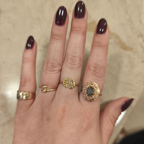 Ethnasia ring new, gold color