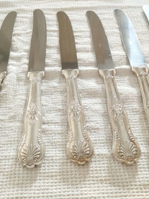 Kings Pattern Vintage Cutlery Set 12 Knives NOS Super Inox